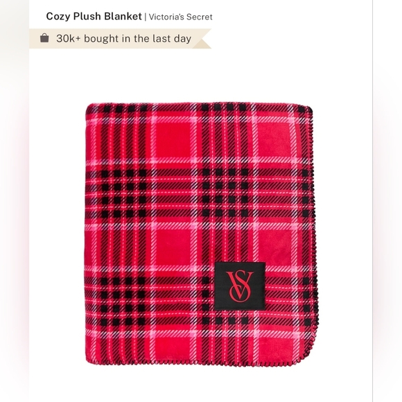 NWT Victoria's Secret Cozy Plush Blanket - Picture 2 of 5